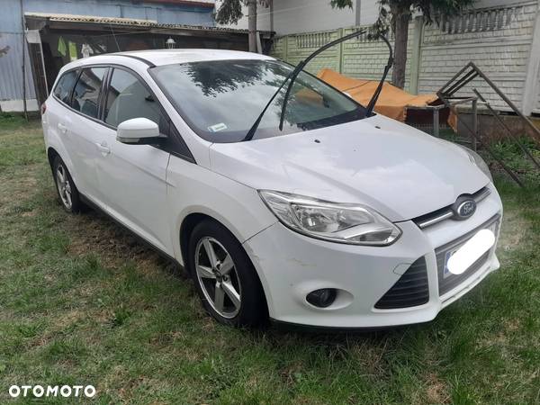 Ford Focus - 1