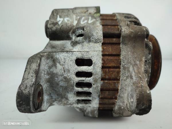 Alternador Nissan X-Trail (T30) - 3