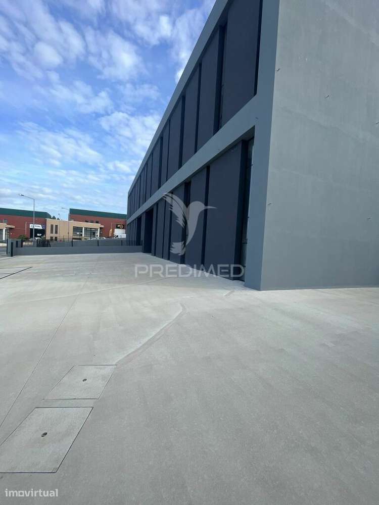 ARRENDAR Armazéns novos com logradouro em Frielas,  Lisboa - Grande imagem: 3/15