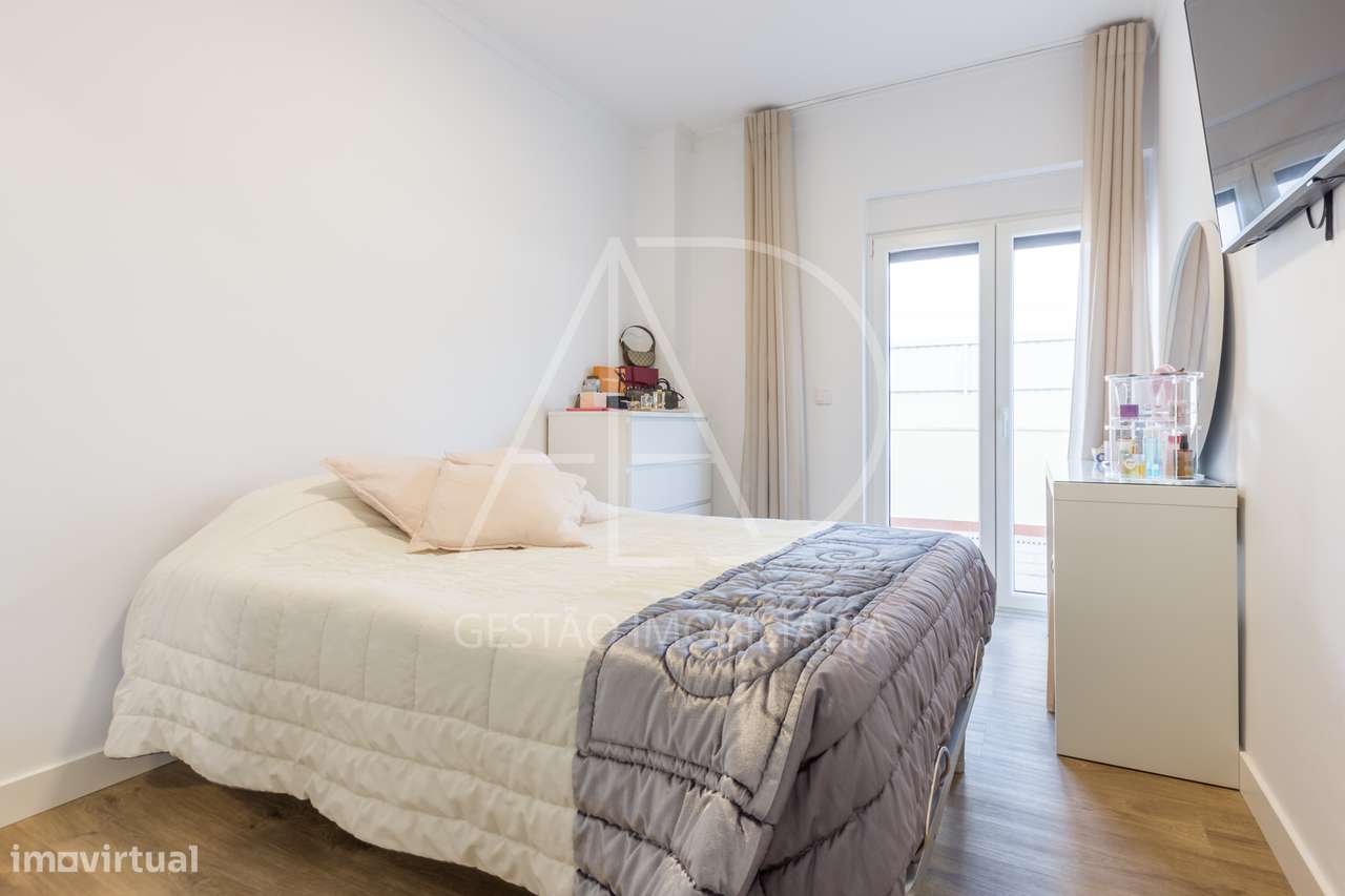 Moradia Isolada T3+ 2 a 5 minutos da Baia do Seixal-15