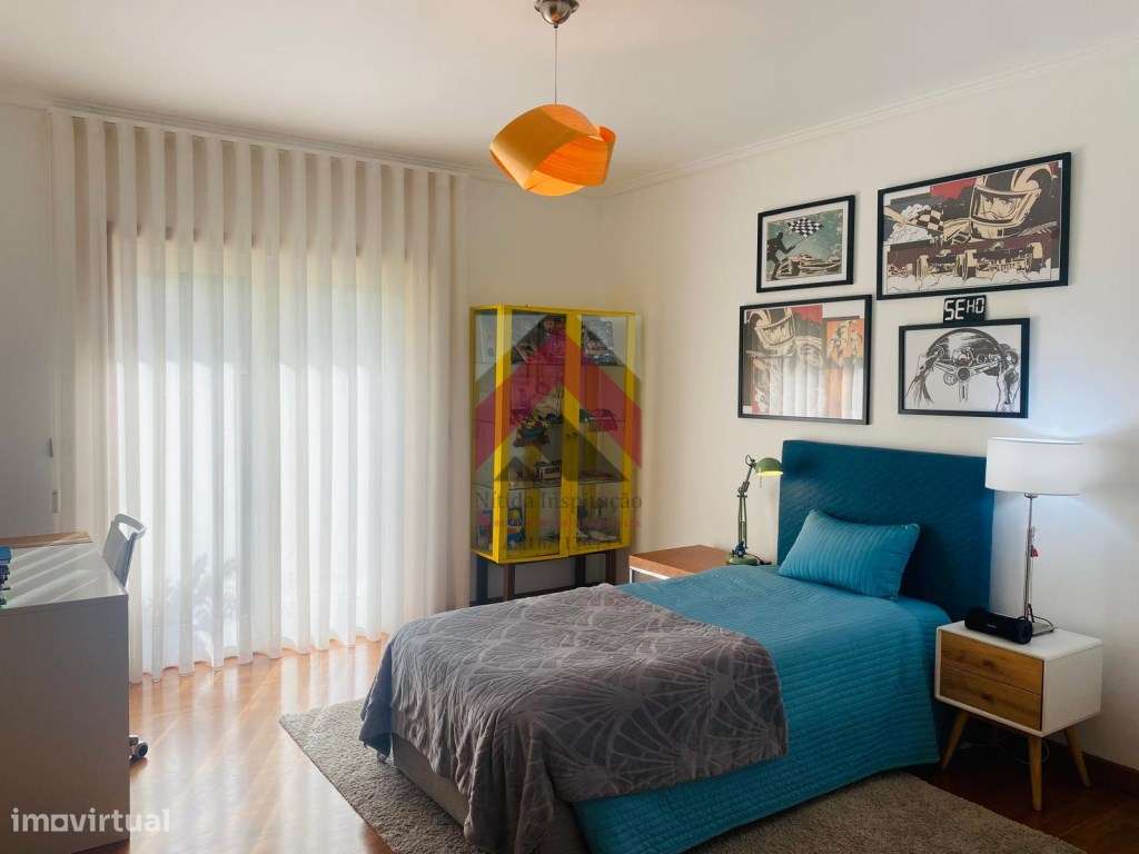 Moradia T6 Isolada na Palhaça-24