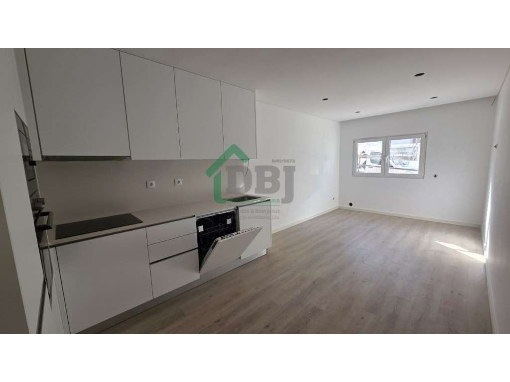 T1 Novo - Edifício Cidade Nova - Grande imagem: 2/12