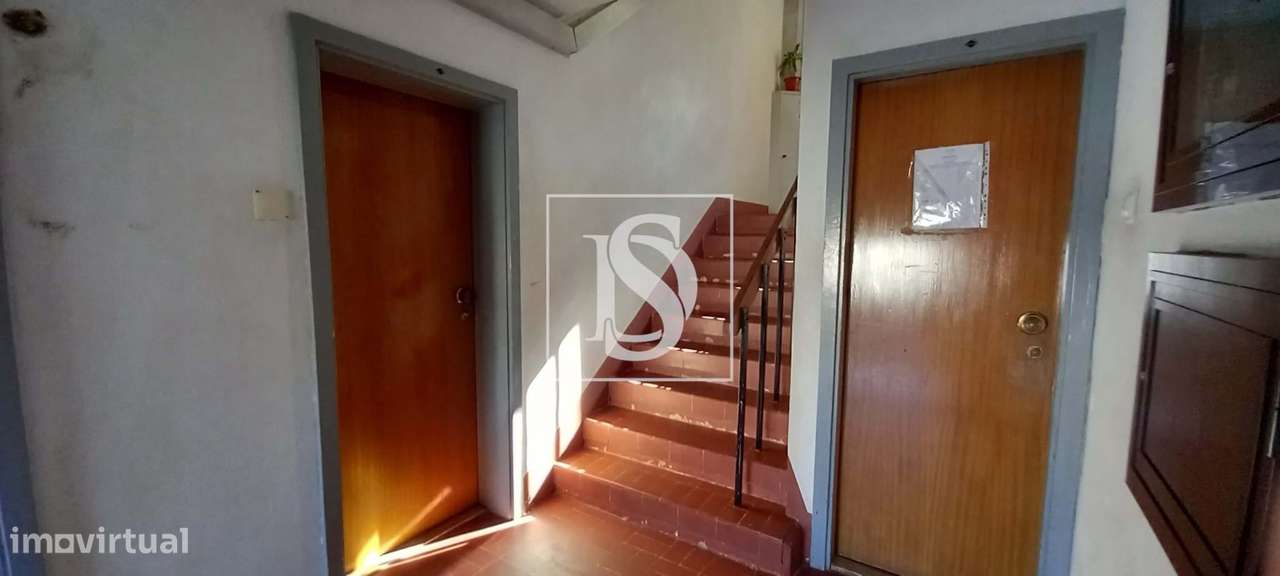 Apartamento T3 c/ arrecadação em Monte Abraão, Sintra-28