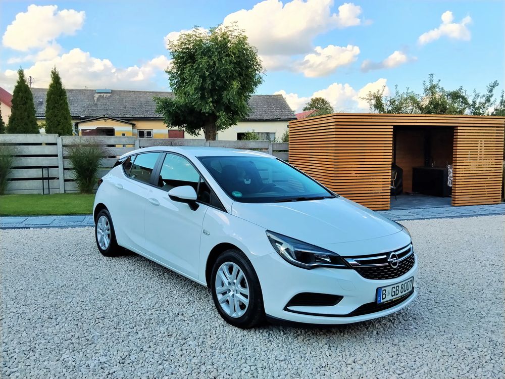 Opel Astra K (2015-2021) 2018