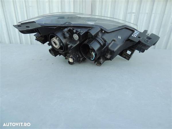 Far stanga Mazda CX3 / CX-3 cu Lupa Halogen an 2015 2016 2017 2018 cod D10E-51040 - 7