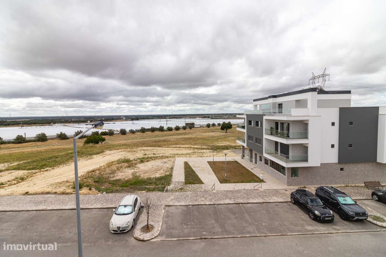 APARTAMENTO T3+1 | MONTIJO | 193 M2 | LUGAR DE PARQUEMANETO-25