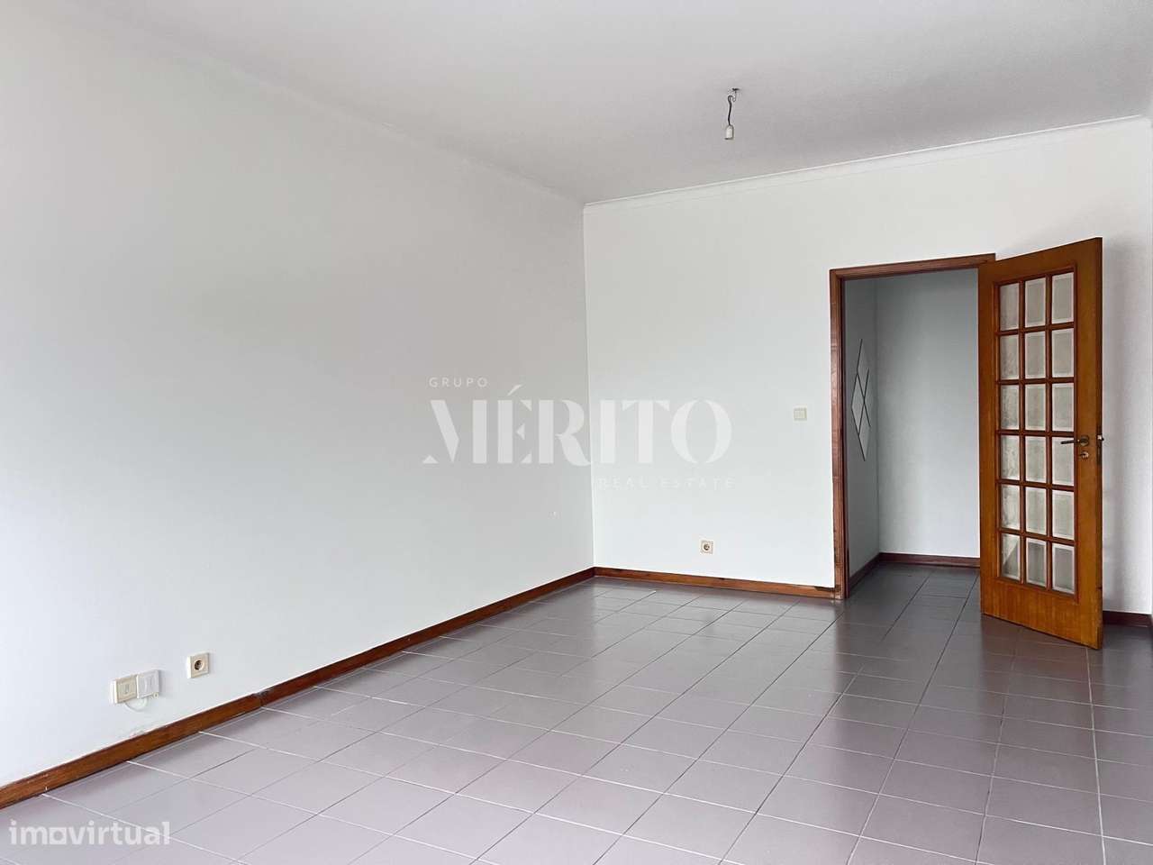 Apartamento T2+1 junto ao centro comercial Braga Parque - Grande imagem: 4/17