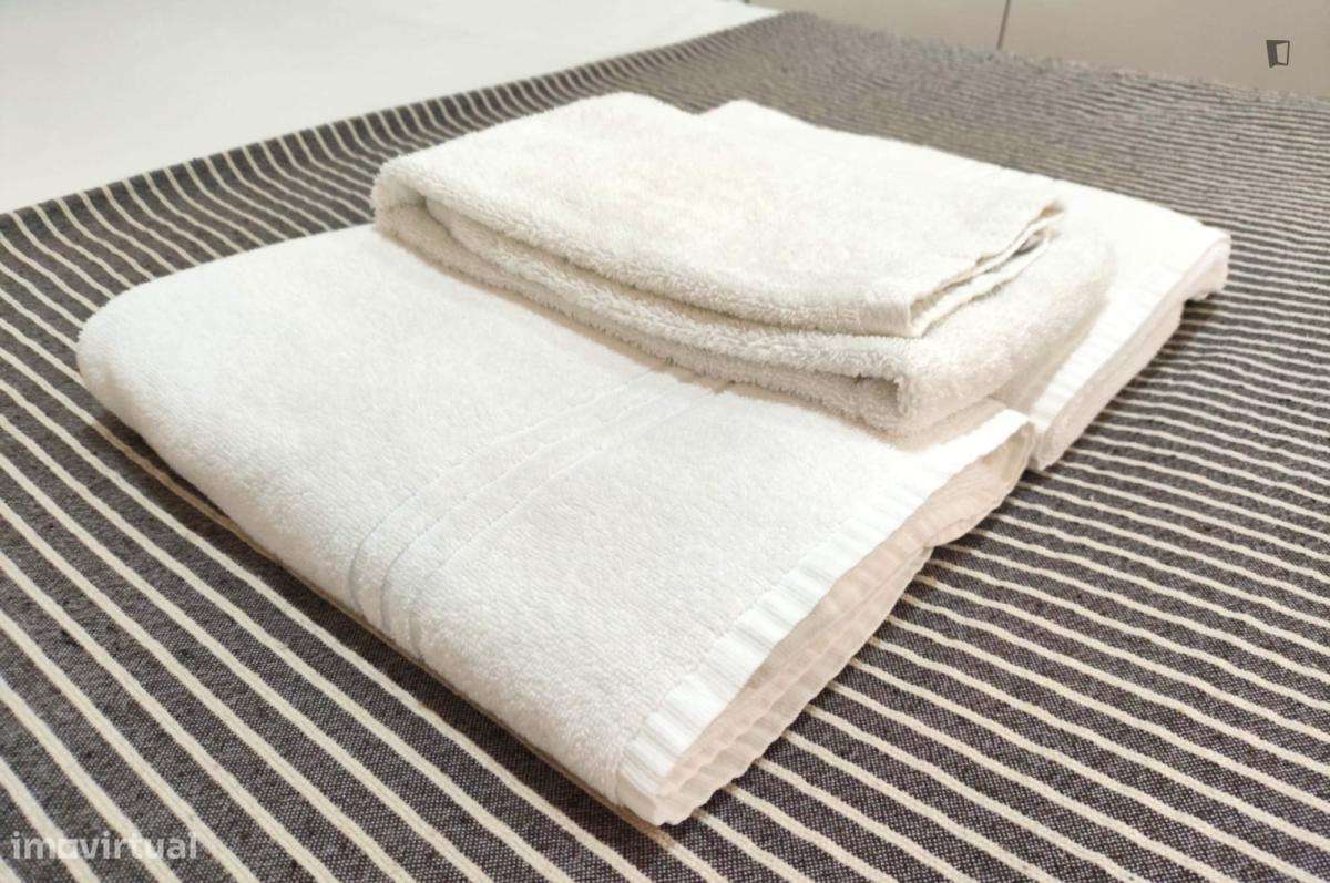 Estúdio - localizado em Sé Porto - Grande imagem: 5/10