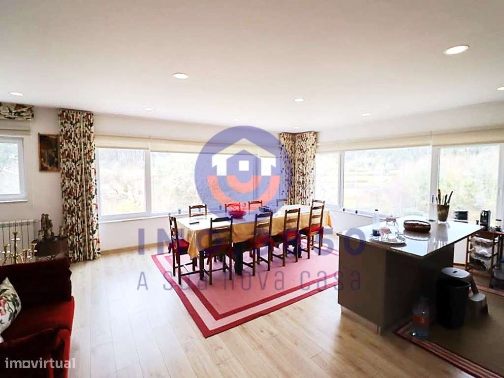 Moradia T4 em Macieira de Alcôba - Grande imagem: 4/15