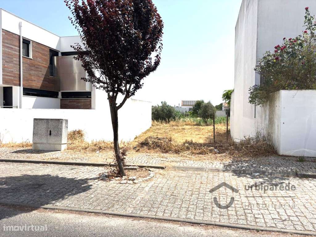 Terreno urbano com 247 m2, para moradia, com 2 pisos, garagem - Grande imagem: 3/10