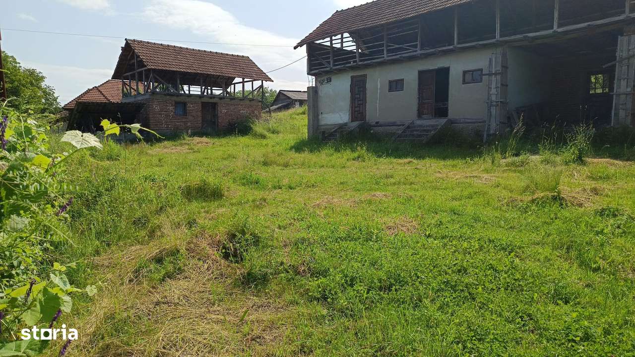 De vanzare Casa cu Teren - Comuna Draghici - Jud. Arges - Imagine principală: 1/4