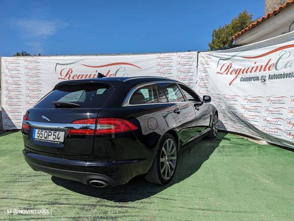 Jaguar XF Sportbrake 2.2 D Luxury - 9