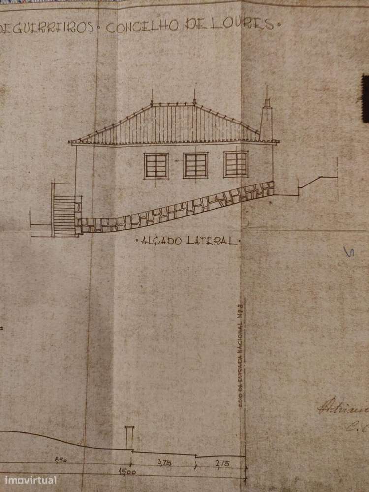 Moradia T5 com 2 Cadernetas + 3 Utilizações Independentes | Loures.-19