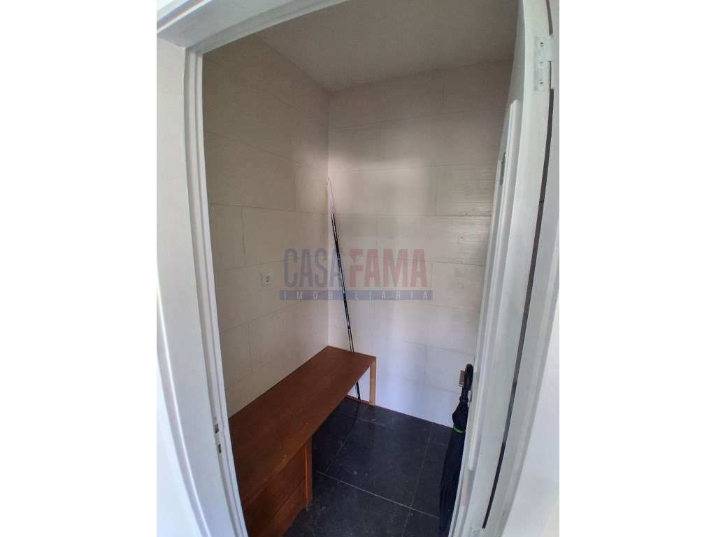 T3 Renovado com 3 Frentes, Varandas, Elevador e Garagem Fânzeres, G...-26
