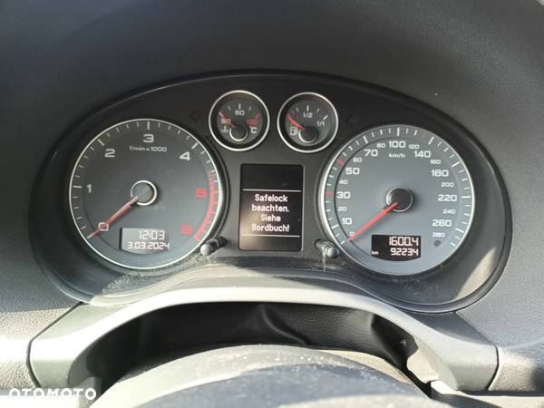 Audi A3 1.6 TDI Ambiente - 10