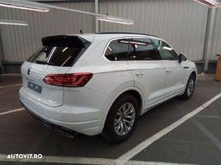 Volkswagen Touareg - 4