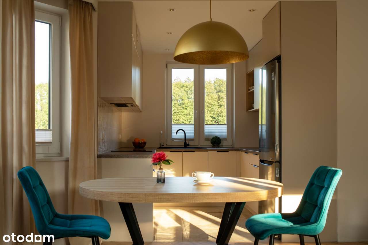 Wyjątkowy dom w Nowodworcach - bliźniak z 2023 roku-4