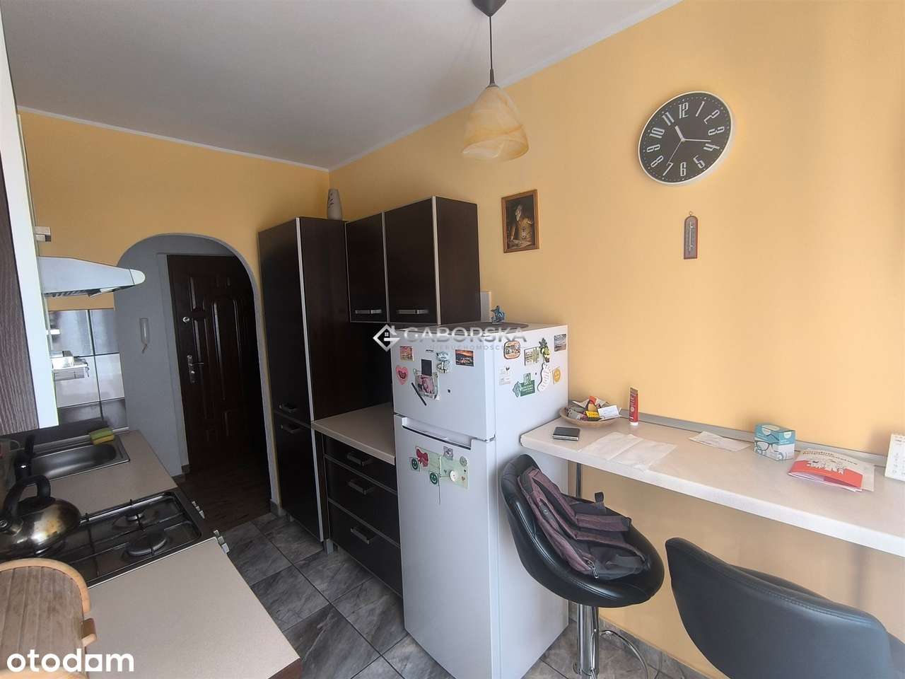 3 pokoje - wysoki parter - boczna uliczka-6