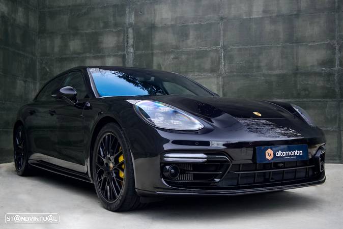 Porsche Panamera Sport Turismo Turbo S E-Hybrid - 11