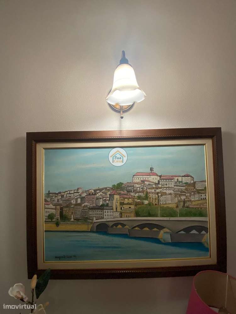 Moradia Geminada  de um dos lados do outro tem entarada e jardim em to-46