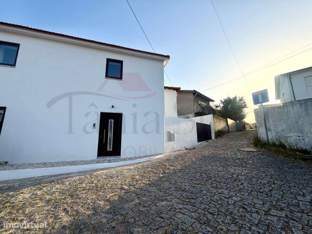 Moradia T3 em Campo Valongo (319 900€)-18