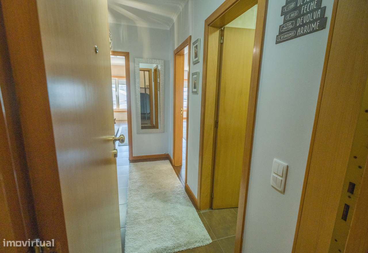 Apartamento T3 à venda em Santa Maria de Lamas-24