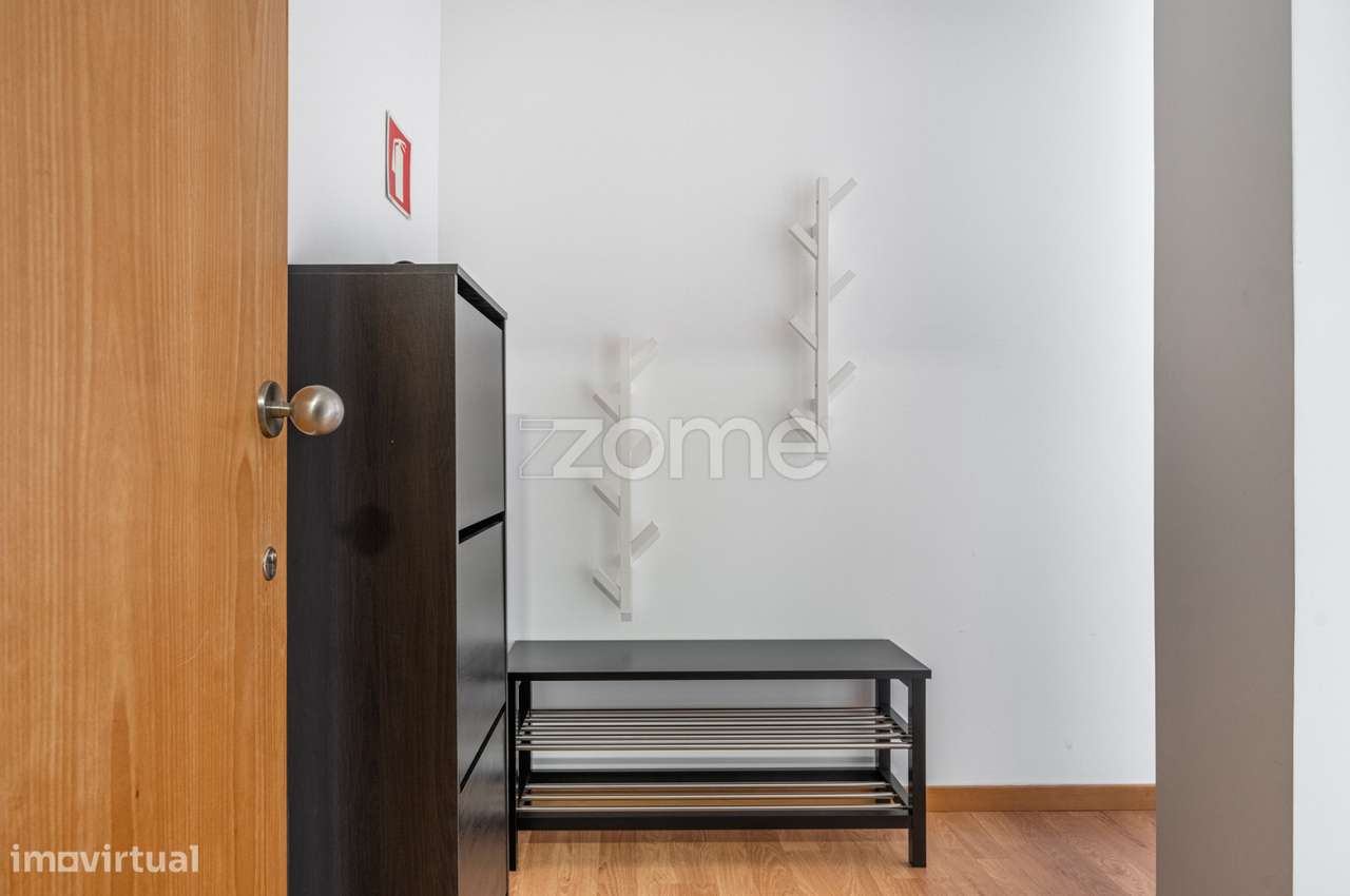 Apartamento T2, na Rua da Constituição, Porto - Grande imagem: 3/38