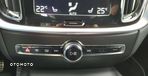 Volvo V60 B4 D R-Design - 23