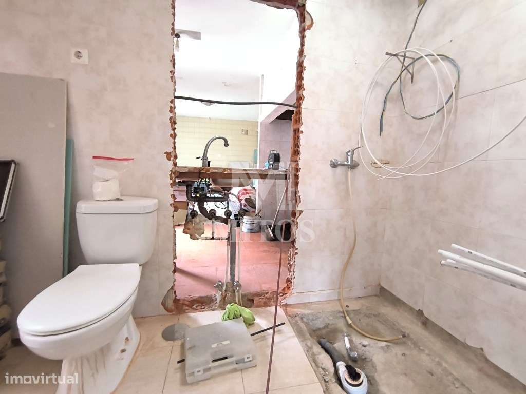 Moradia T3 renovada para venda na Areosa - Viana do Castelo - Grande imagem: 5/14