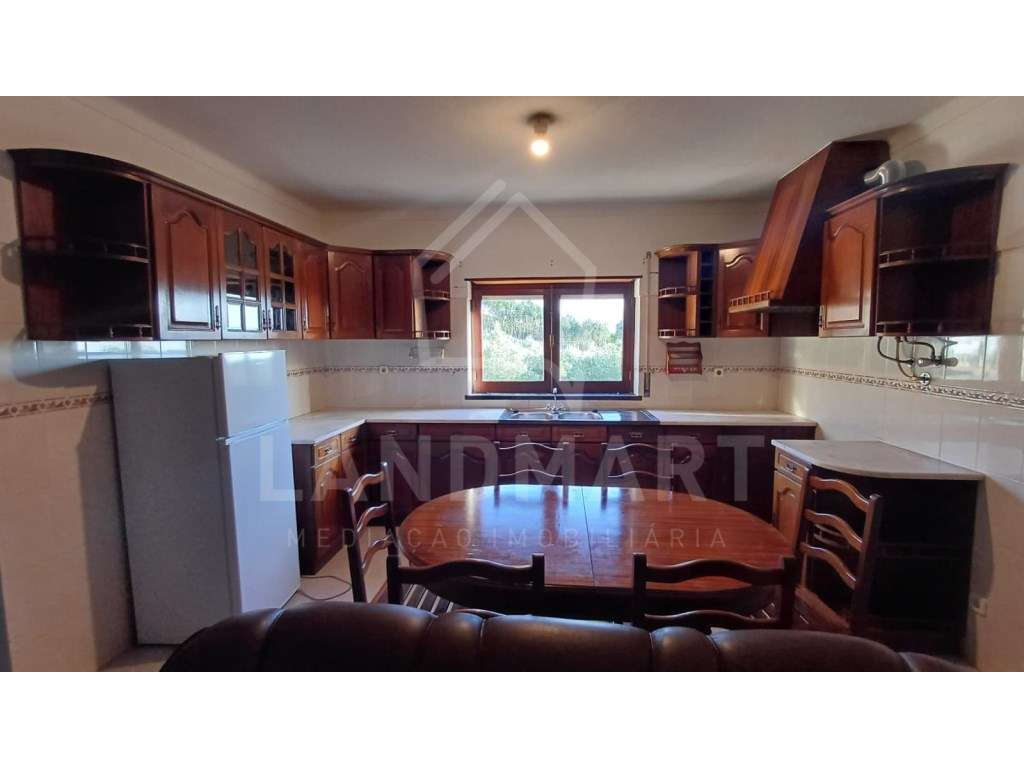 Moradia T3, Portela Nova - Évora de Alcobaça - Grande imagem: 3/12