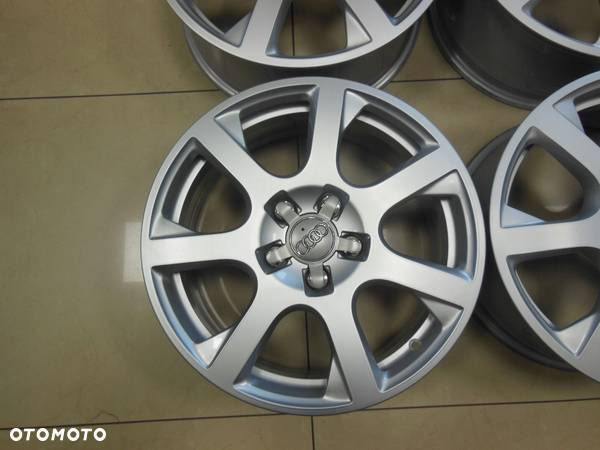 ALU FELGI AUDI 5X112 ET37 17" 8R0601025E - 2