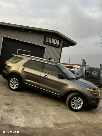 Ford Explorer 4.6 4WD - 2