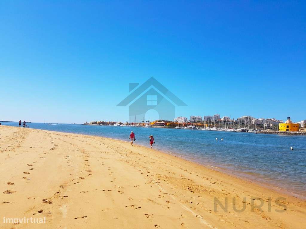 Lote de Terreno para Venda no Parchal - Lagoa - Grande imagem: 5/6