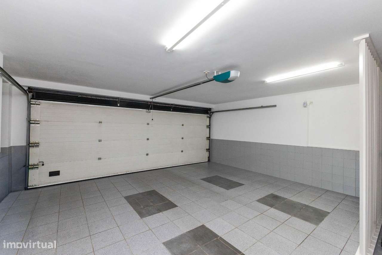 Moradia T3 Ermesinde, Valongo. Suite com terraço e jacuzzi.-10