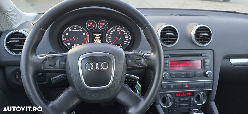 Audi A3 1.4 TFSI Stronic Attraction - 15