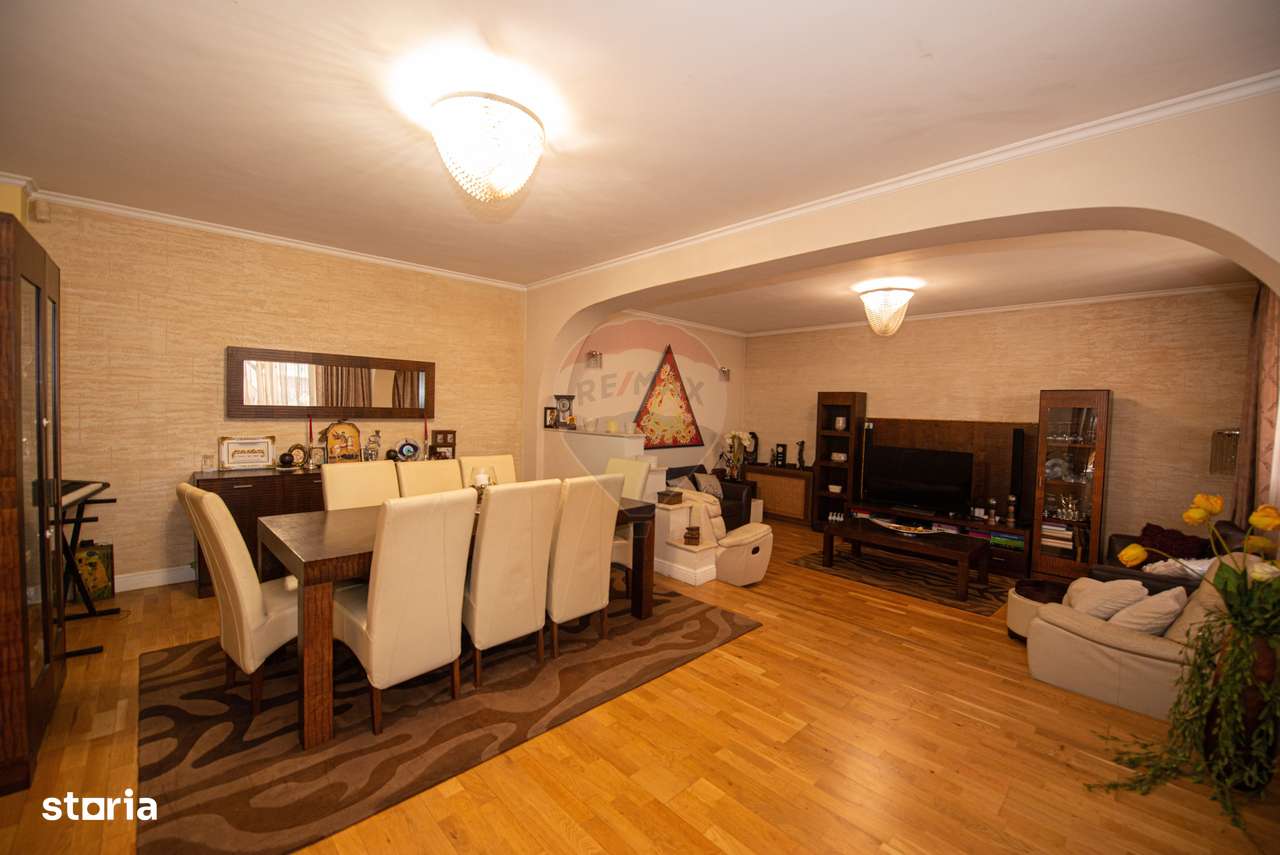 Casa de vanzare cu garaj,  Prelungirea Ghencea, Ghencea, Sector 6 - Imagine principală: 4/20