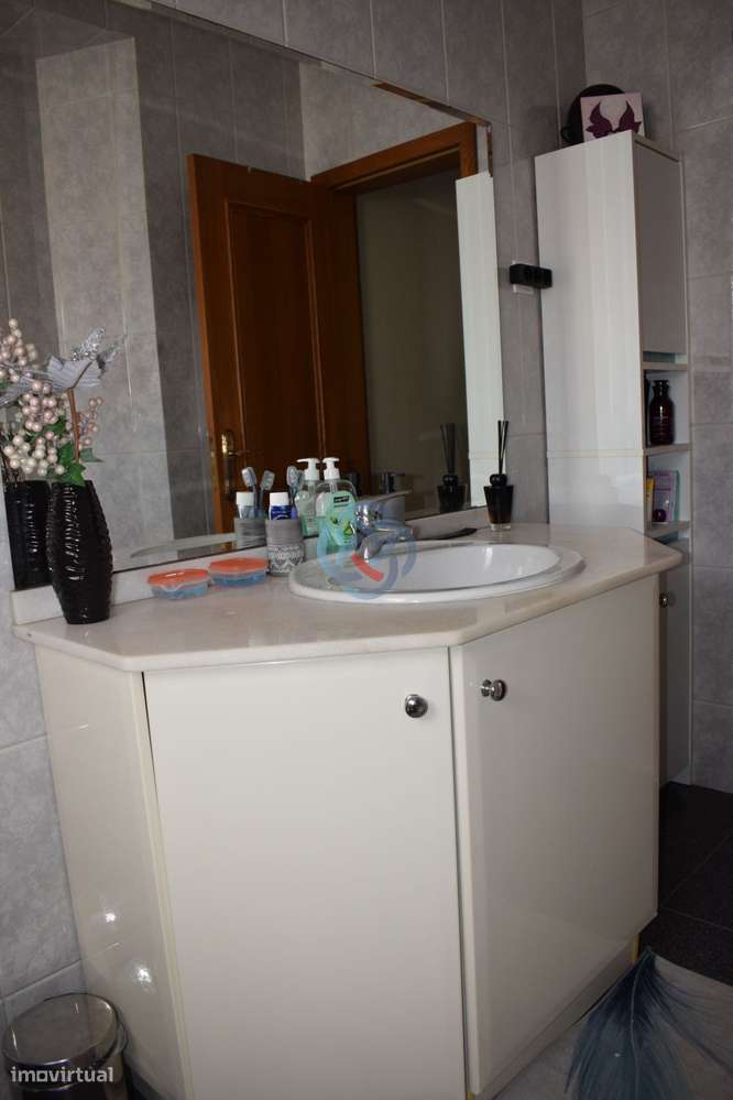 Apartamento T1 no centro de Santa Maria da Feira-6