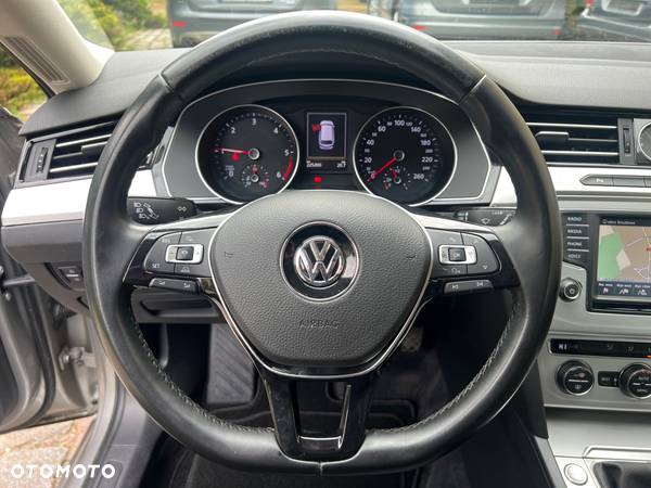 Volkswagen Passat Variant 1.6 TDI (BlueMotion Technology) Comfortline - 12