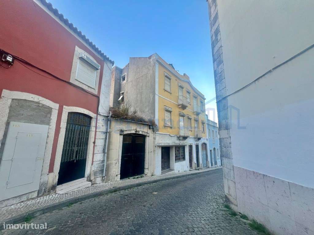 Conjunto de prédios e armazéns para reabilitação em Marvila - Grande imagem: 2/19