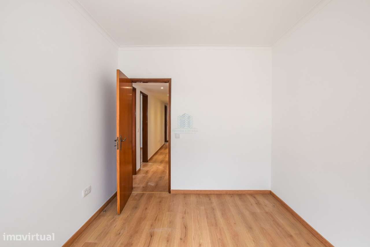 Apartamento T3 Torres Novas-13