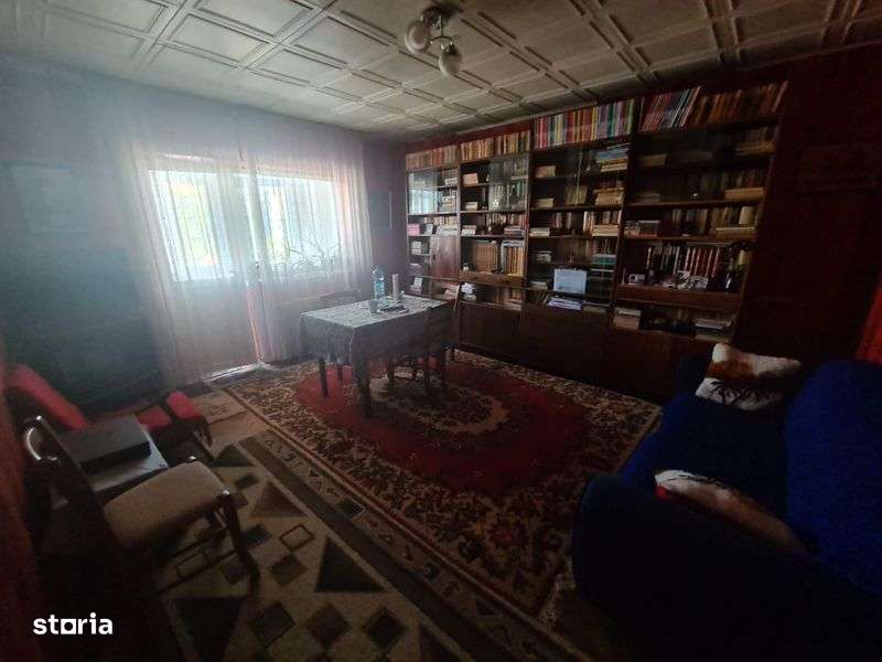 Apartament 4 camere Falticeni - Imagine principală: 5/8