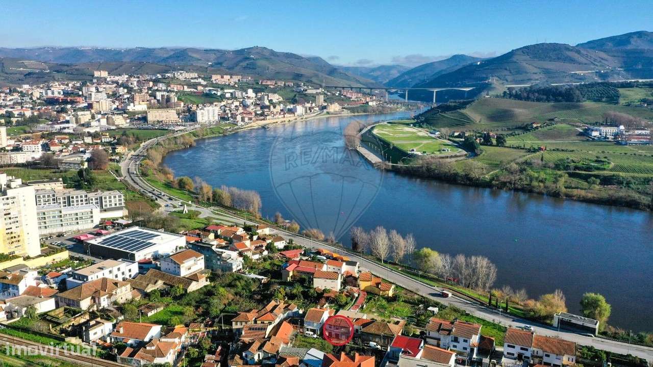 Moradia T4 para venda - Grande imagem: 4/17