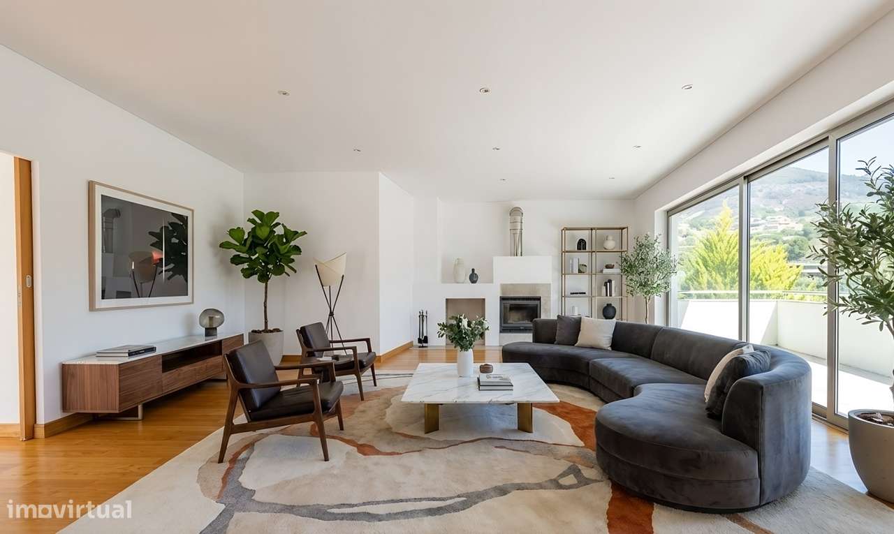 Moradia T4, com 3 pisos, com licença p/ comércio em Baião. - Grande imagem: 2/46