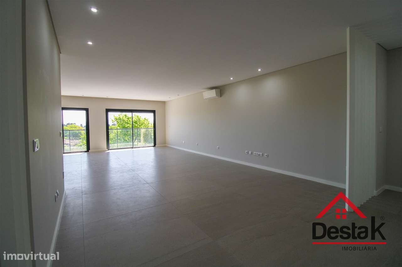 Luxuoso apartamento T4 - Viseu-39