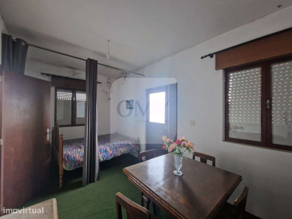 Moradia T1+1 na Granja, Parada de Cunhos, Vila Real - Grande imagem: 3/28