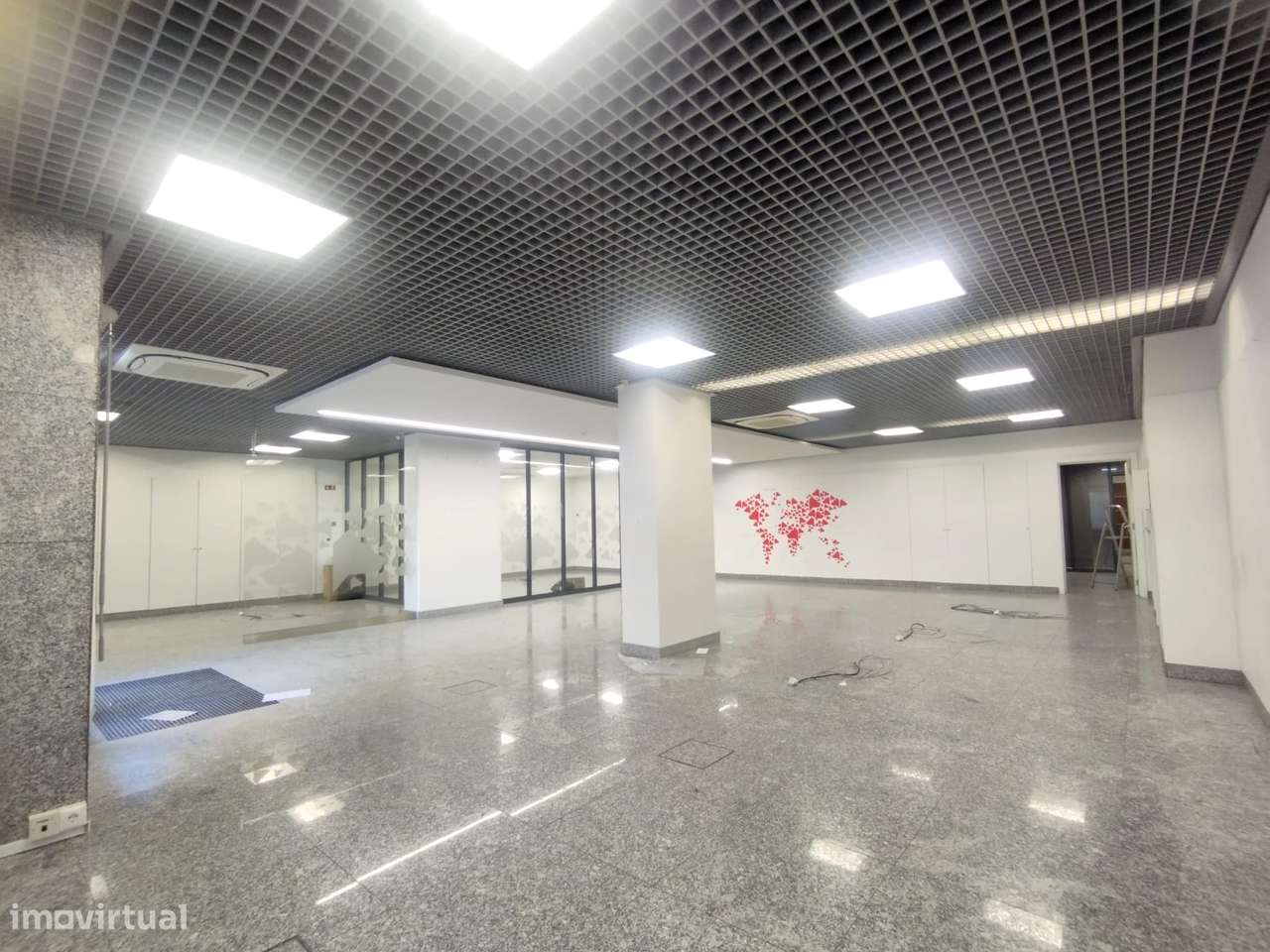 Loja no centro da cidade otima visibilidade! - Grande imagem: 4/24