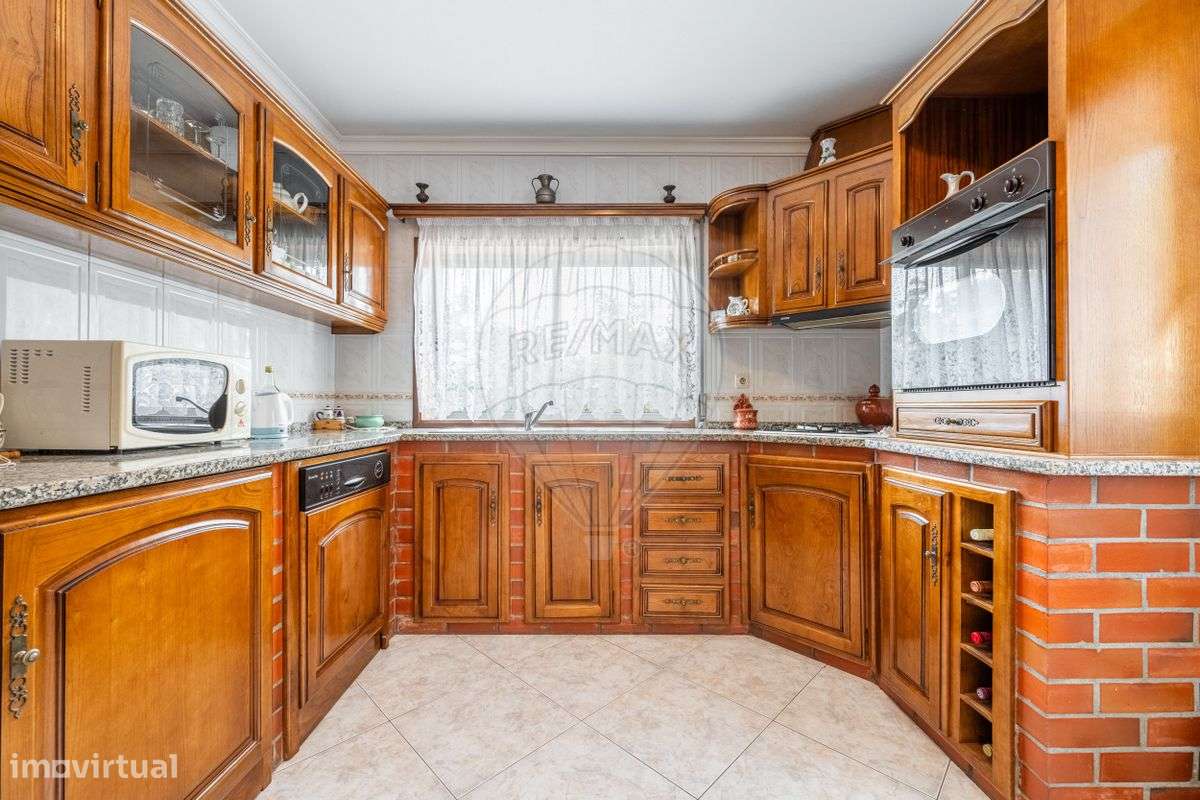 Moradia T6 para venda - Grande imagem: 4/50