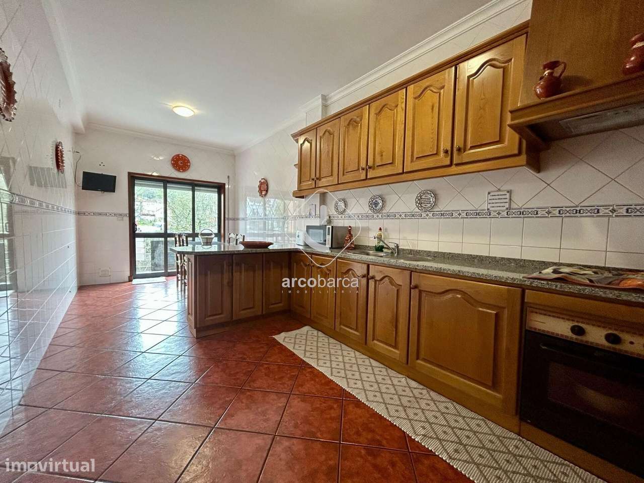 Apartamento T2, centro, garagem, 2 varandas - Arcos de Valdevez - Grande imagem: 5/19