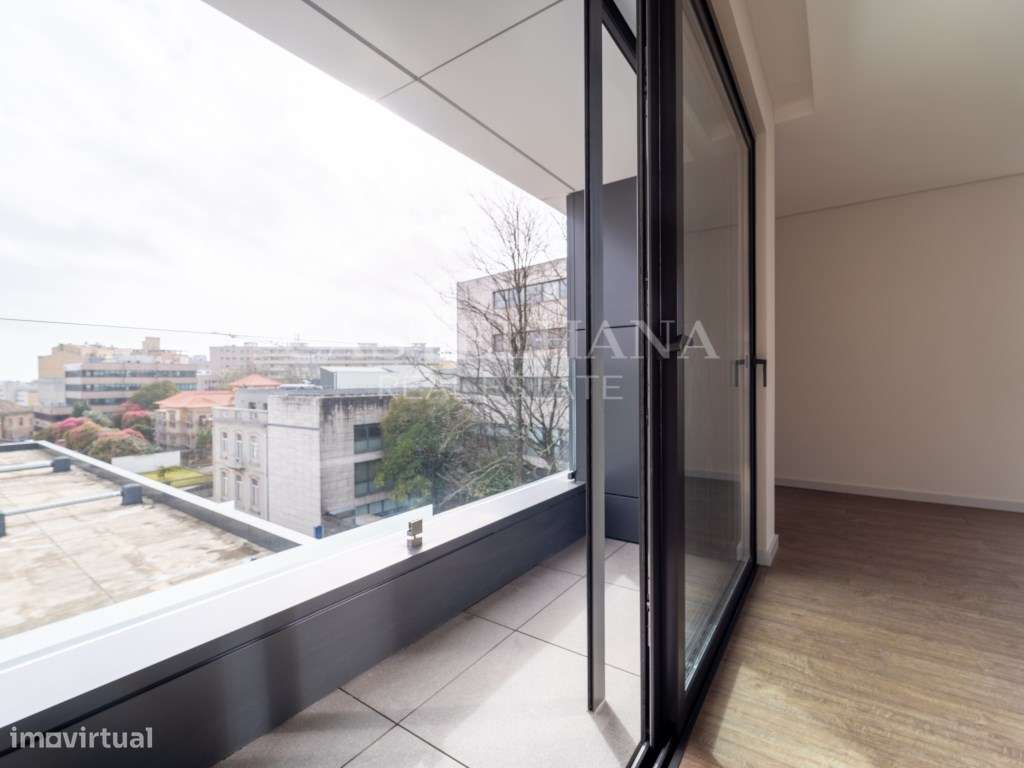 Apartamento T3 com varanda na Boavista, Porto - Grande imagem: 4/72