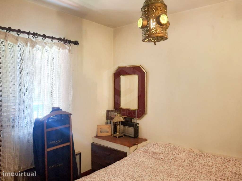 Moradia de Tradicional com Piscina em Lote de 2135 m² - Cotovia-30
